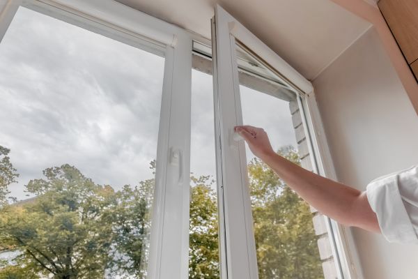 Cost of Vinyl Window Repair in Fairfax
