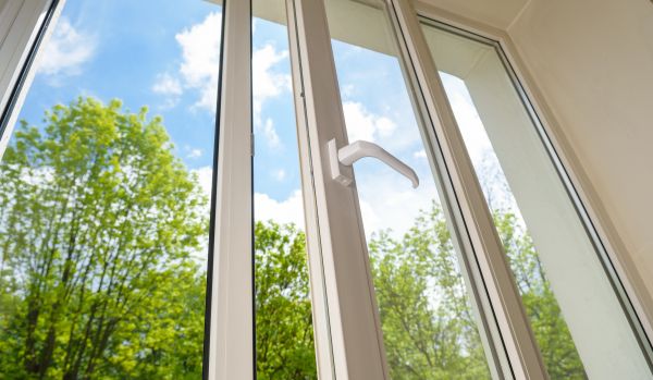 Cost of Window Glass Replacement in Fairfax